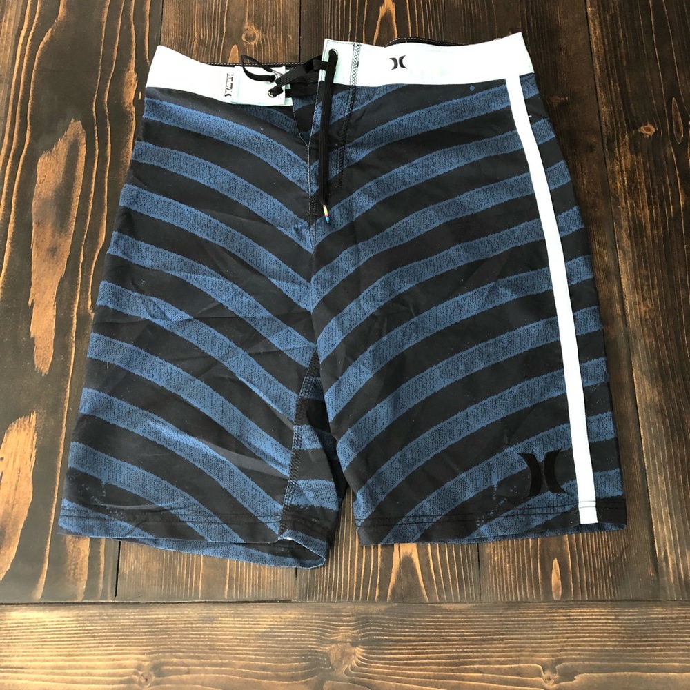 Hurley board short